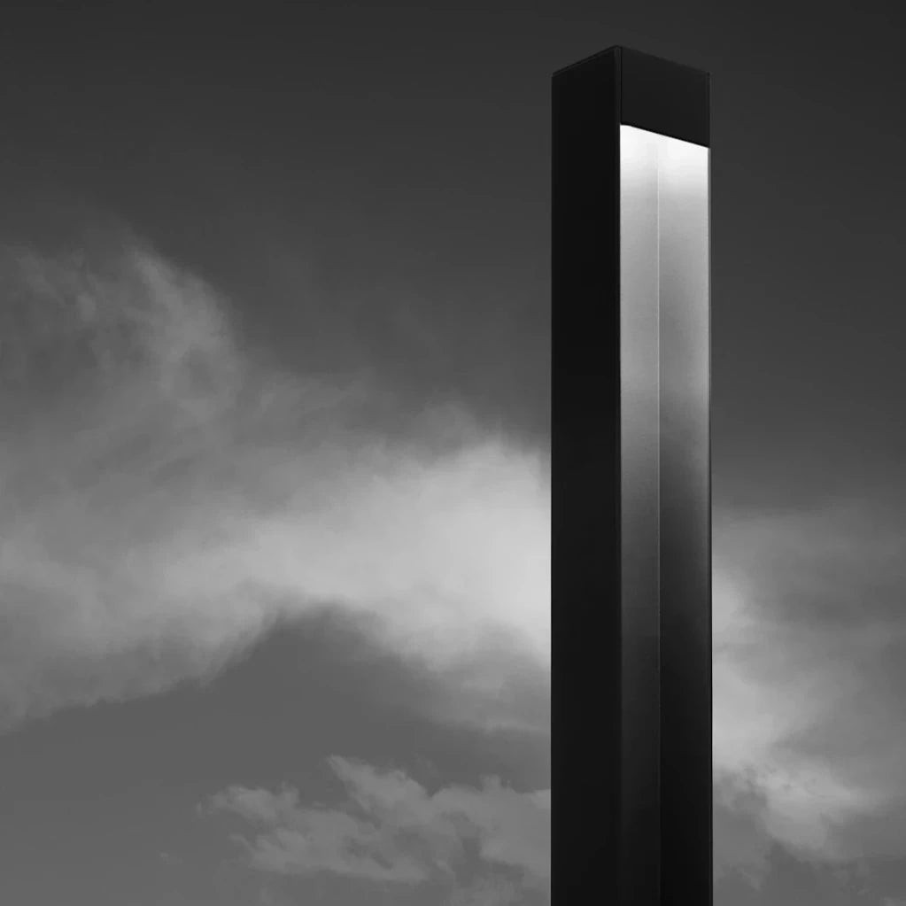 I-Ron Outdoor Light