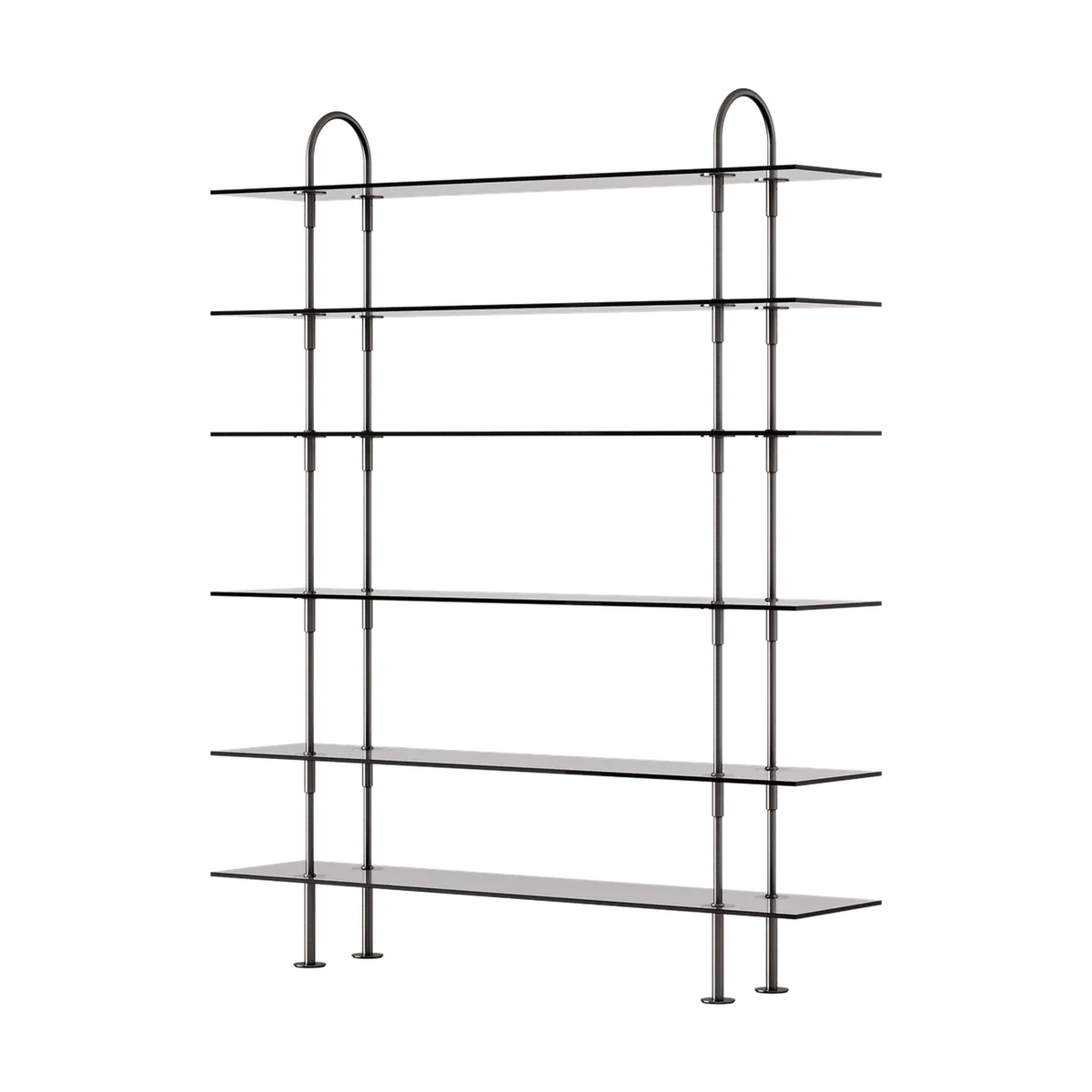 Keen Hillukerfi frá Gubi – 160 cm - 6 shelves / Smoke tempered glass / Black brass