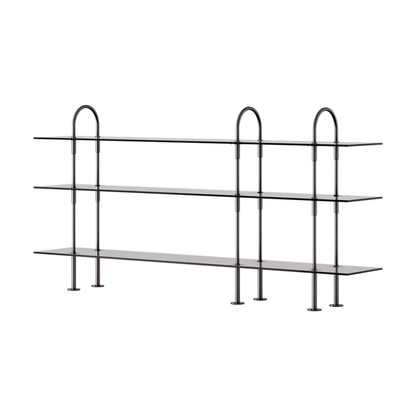 Keen Hillukerfi frá Gubi – 208 cm - 3 shelves / Smoke tempered glass / Black brass