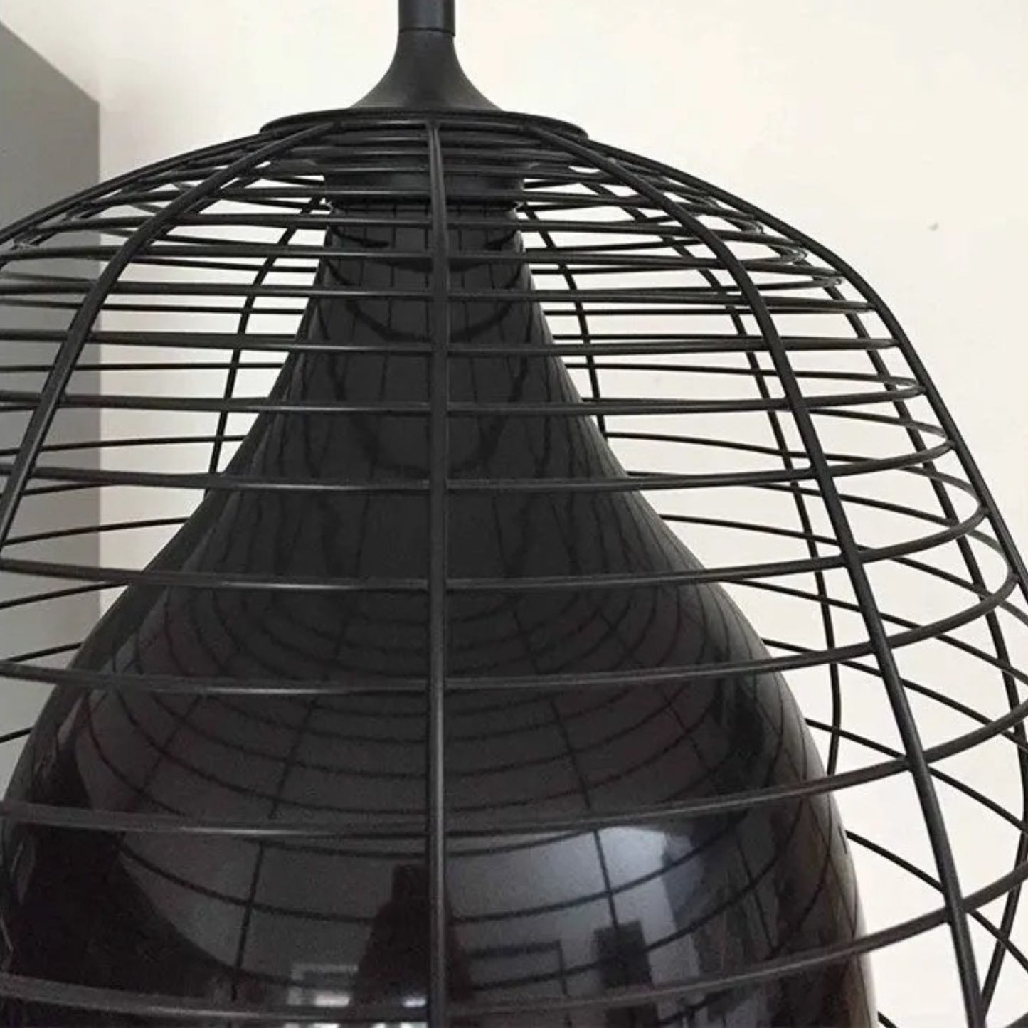 Cage Piccola Hangandi Ljós