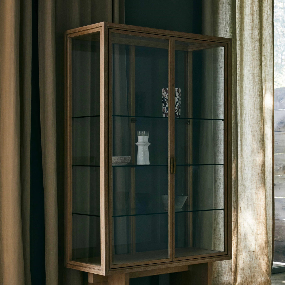 Private Vitrine Skápur